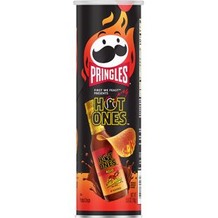 Pringles Hot Ones chips with Los Calientes Rojo hot sauce flavor 158 g