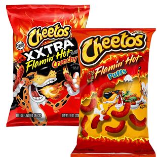 Cheetos USA Flamin' Hot XXTRA pálivé křupky + Cheetos USA Flamin' Hot Puffs pálivé kukuřičné křupky