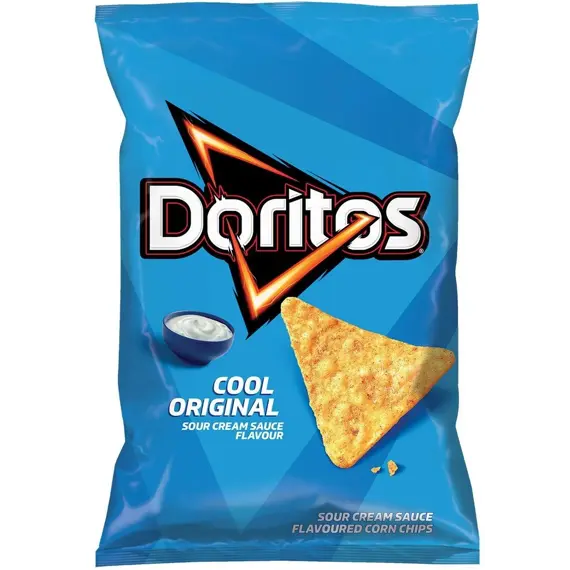 Doritos EU tortilové chipsy s příchutí zakysané smetany Cool Original 90 g