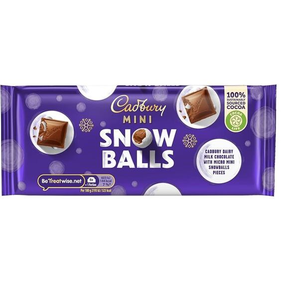 Cadbury Mini Snowballs mléčná čokoláda s čokoládovými bonbony v cukrové skořápce 110 g